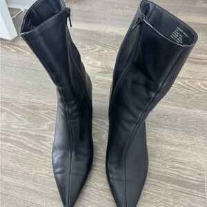 Steve Madden Black Nicolette Booties